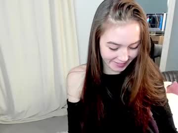 girl Straight And Lesbian Sex Cam with ami_paris