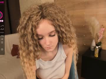 girl Straight And Lesbian Sex Cam with ssweetbun