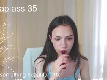 girl Straight And Lesbian Sex Cam with vexxix_