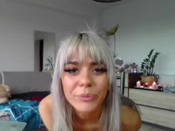 girl Straight And Lesbian Sex Cam with silvsyl