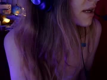 girl Straight And Lesbian Sex Cam with chakra_shaman