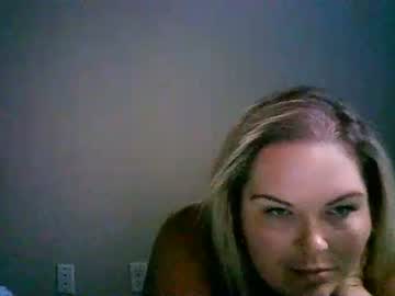 girl Straight And Lesbian Sex Cam with sweetjamison