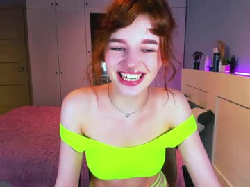girl Straight And Lesbian Sex Cam with milky_wayx