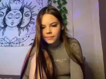 girl Straight And Lesbian Sex Cam with milkamil_