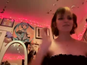 girl Straight And Lesbian Sex Cam with misskittyxo27