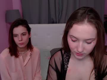 girl Straight And Lesbian Sex Cam with _naomisweet_