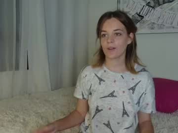 girl Straight And Lesbian Sex Cam with hey_toni_
