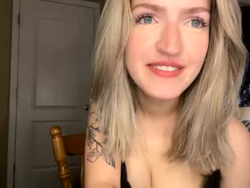 girl Straight And Lesbian Sex Cam with probablyaprincess