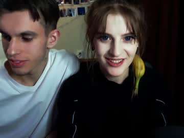 couple Straight And Lesbian Sex Cam with dead_insidee