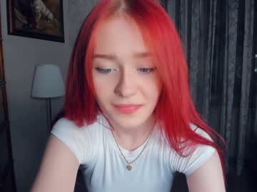 girl Straight And Lesbian Sex Cam with ariel_cute_