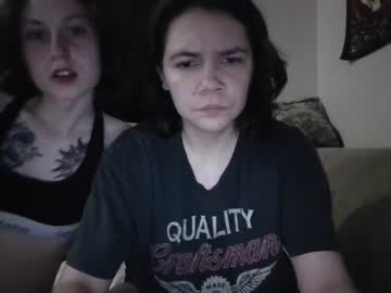 couple Straight And Lesbian Sex Cam with that_couple420