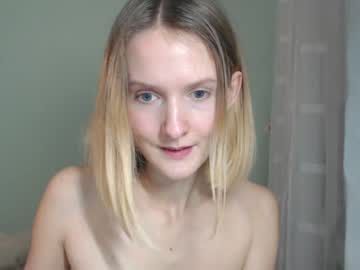 girl Straight And Lesbian Sex Cam with oh_lily