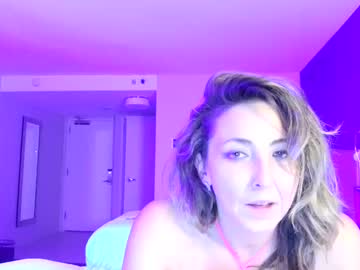 couple Straight And Lesbian Sex Cam with deutschgirl69