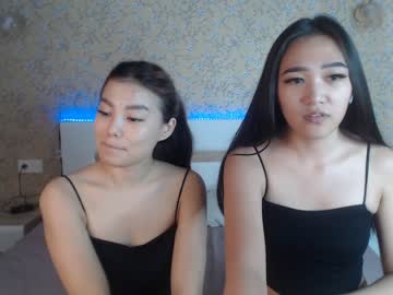 girl Straight And Lesbian Sex Cam with hailey_04