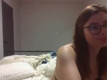 girl Straight And Lesbian Sex Cam with arden_23