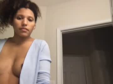 girl Straight And Lesbian Sex Cam with caramelmixed21