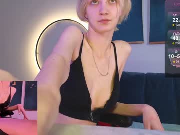 girl Straight And Lesbian Sex Cam with maowex