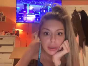girl Straight And Lesbian Sex Cam with officialdoubletrouble