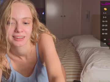 girl Straight And Lesbian Sex Cam with sfanning