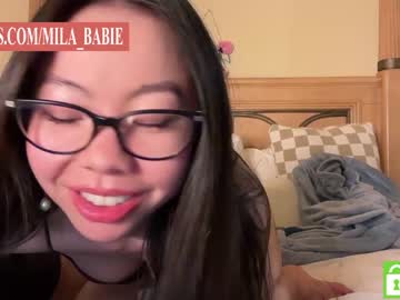 girl Straight And Lesbian Sex Cam with mila_babie